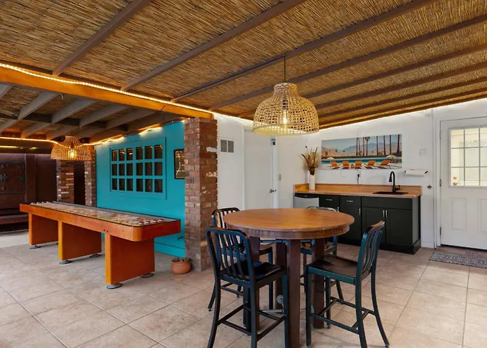 Holiday home Desert Oasis - Epic Backyard Pool Bocce Firepit Phoenix